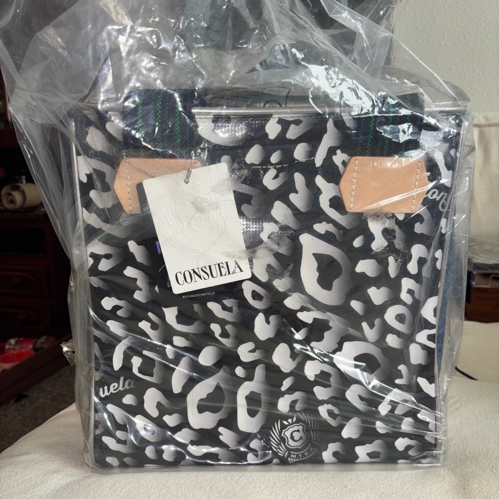 Consuela Rox Classic Tote